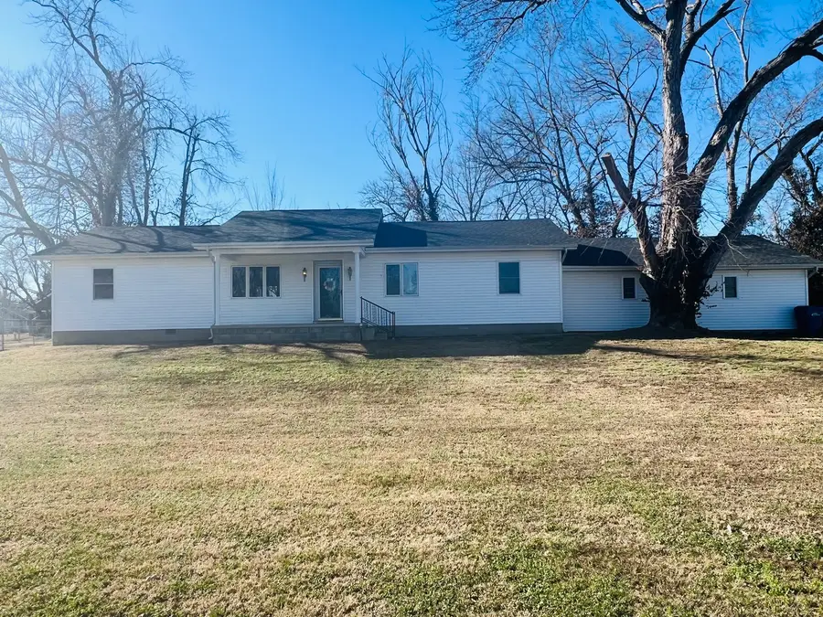 1007 Murphy Street, Eldorado, IL 62930 - Image #3