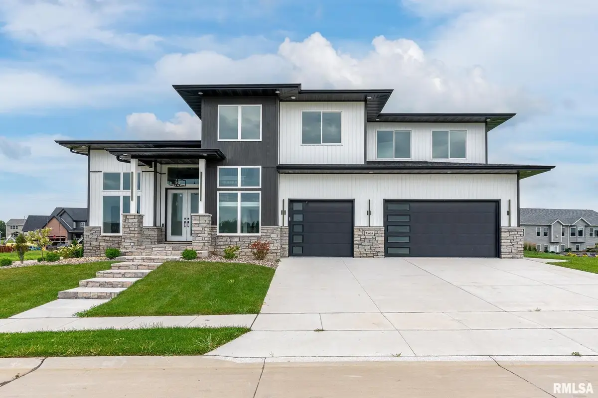 1908 Katie Court, Davenport, IA 52807 - #1