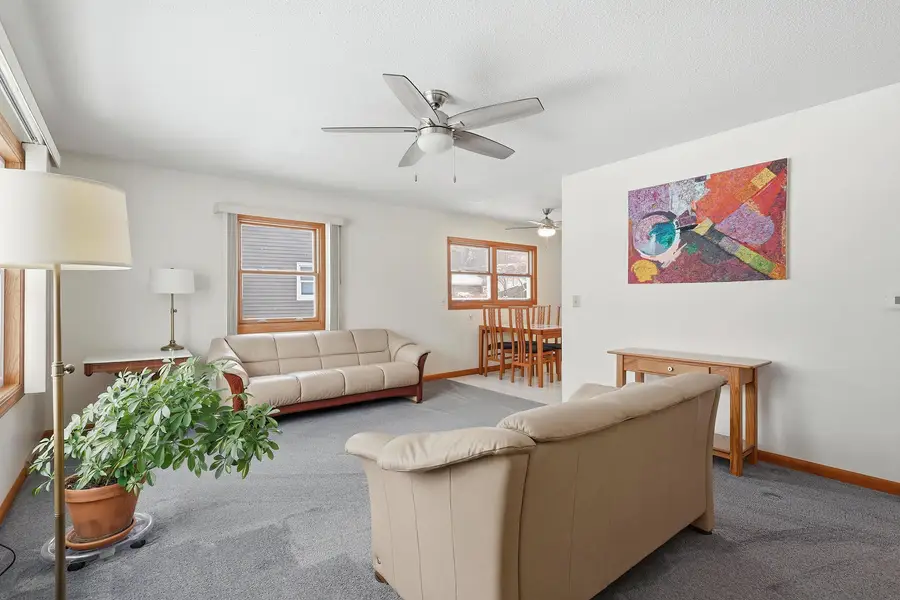 8114 9th Street W, Rock Island, IL 61201 - #3