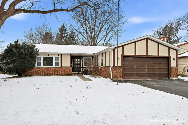 216 Waterbury Circle, Lake Villa, IL 60046