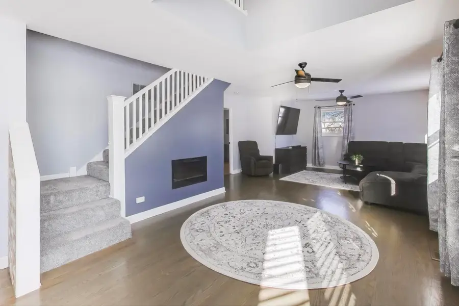 218 N School Street, Mount Prospect, IL 60056 - Image #3