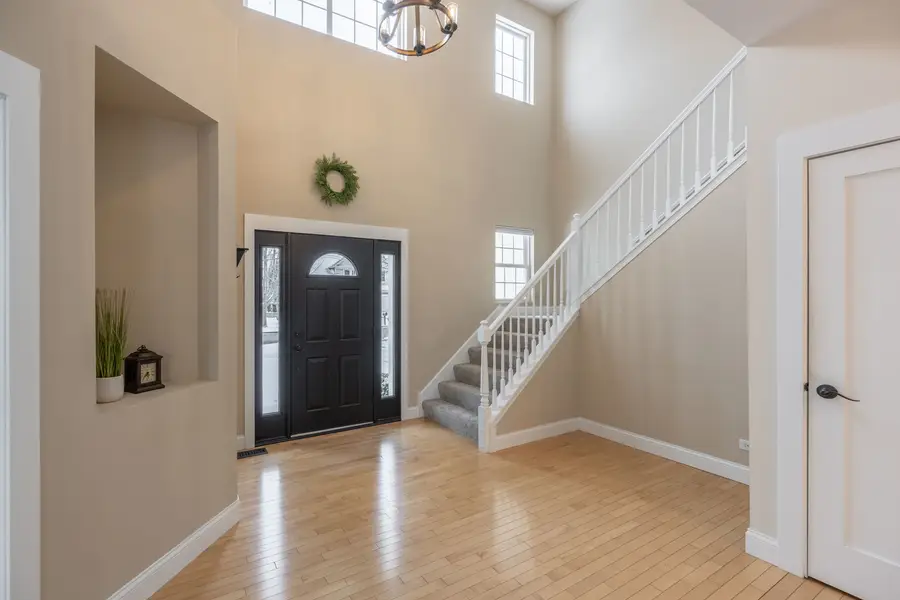 Address Withheld By Seller, North Aurora, IL 60542 - Image #2