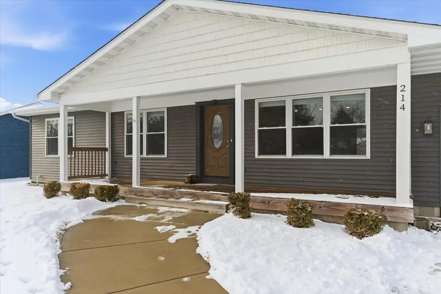 214 Garnett Avenue, Winthrop Harbor, IL 60096 - #3