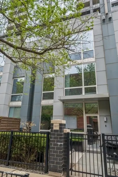 1917 S Calumet Avenue, Chicago, IL 60616 - Image #2