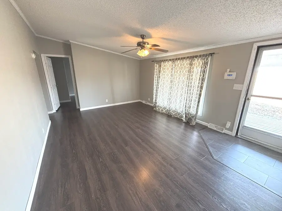 4120 Bannister Road, Salem, IL 62881 - Image #2