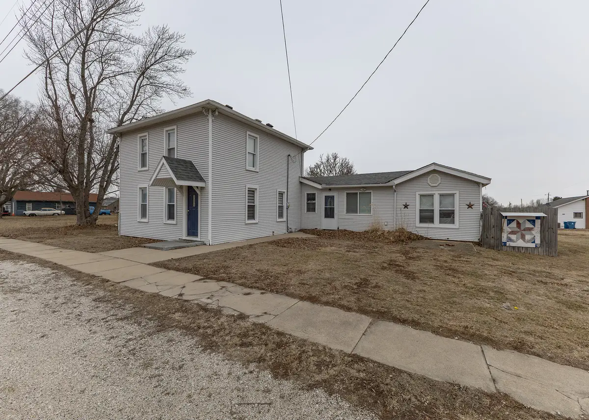 227 E 2nd Street, Mineral, IL 61344 - #1