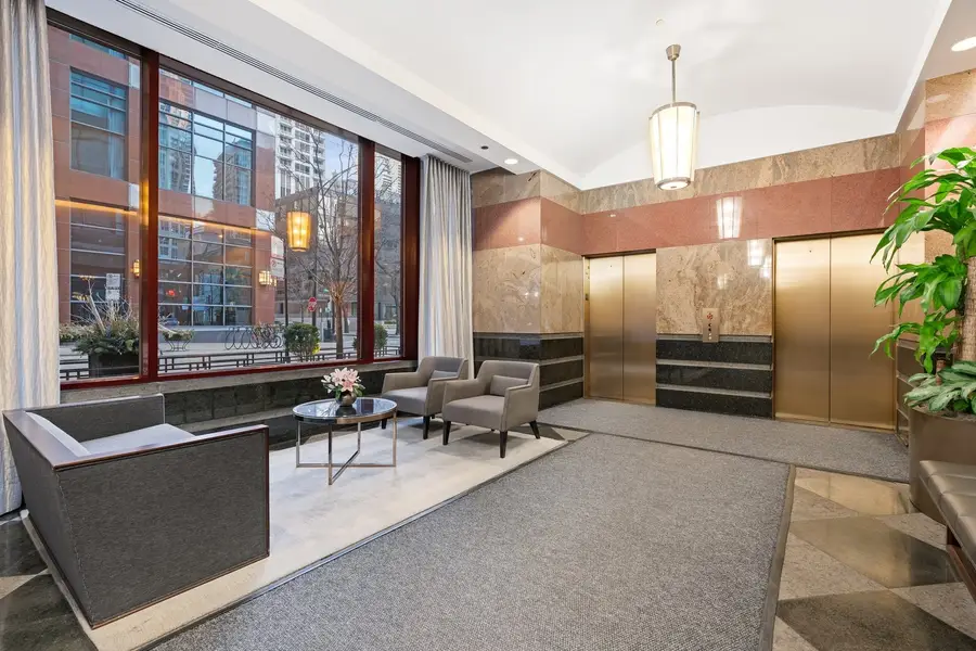 100 E Huron Street #4101, Chicago, IL 60611 - #2