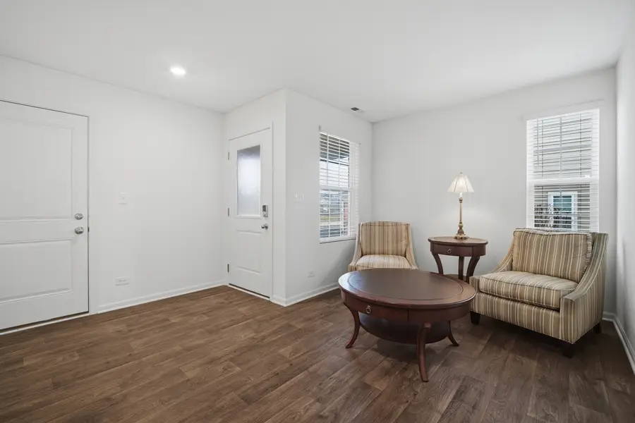 1145 Amber Drive, Cary, IL 60013 - Image #3