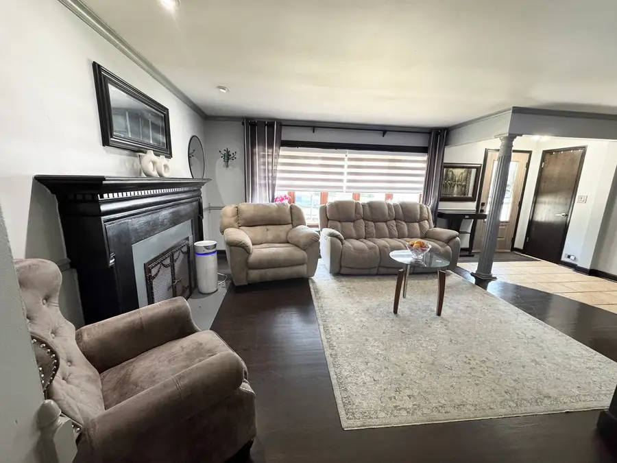 5501 Mulford Street, Skokie, IL 60077 - Image #3