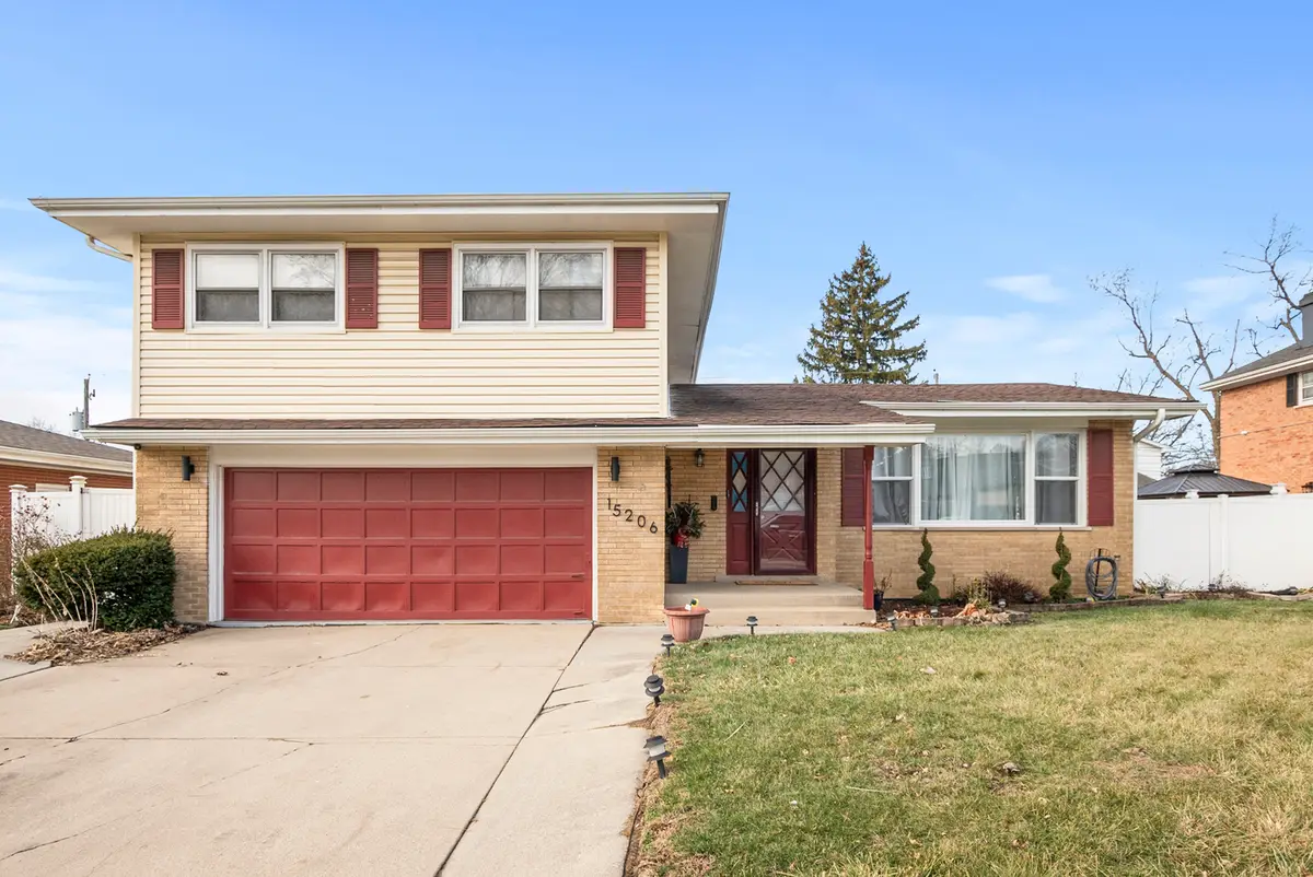 15206 S Ingleside Street, South Holland, IL 60473 - Image #1