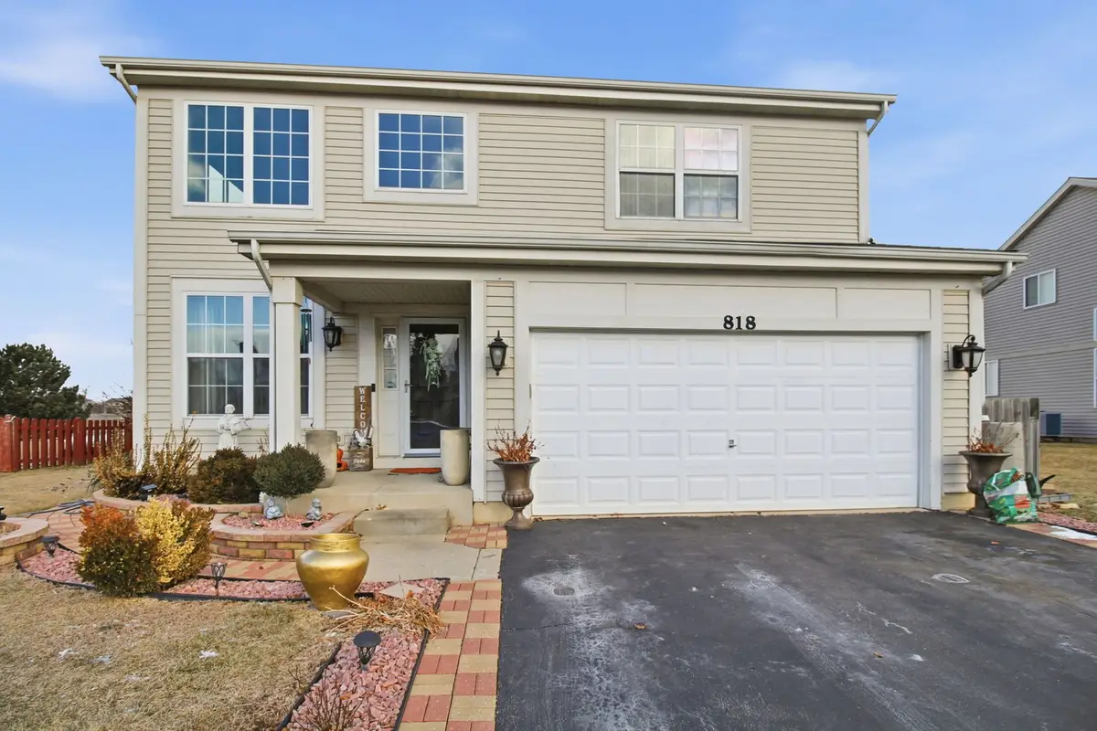 818 Vertin Boulevard, Shorewood, IL 60404 - #1