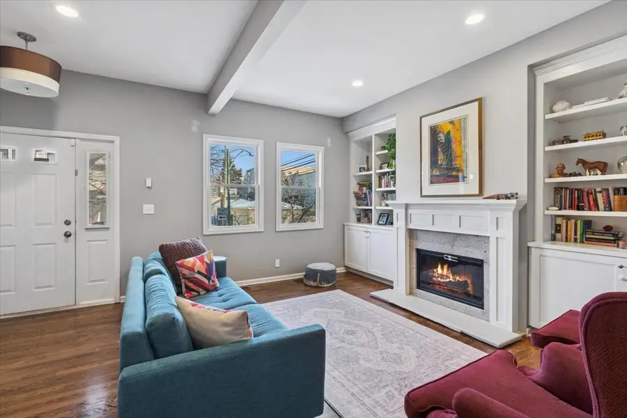 3614 N Hamilton Avenue, Chicago, IL 60618 - #3