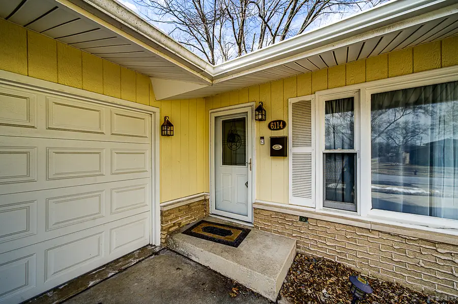 6114 Rob Roy Drive, Oak Forest, IL 60452 - #3