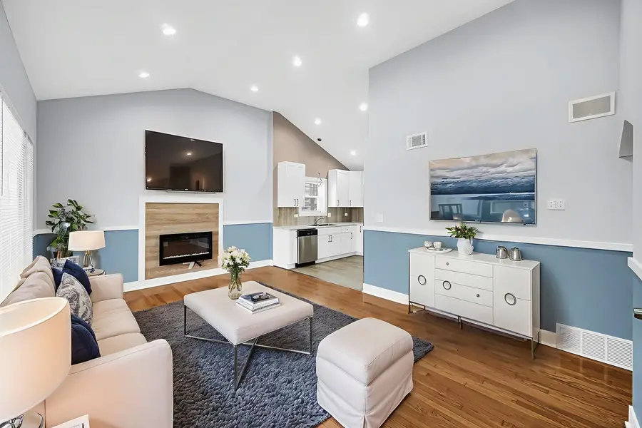 12500 S Loomis Street, Calumet Park, IL 60827 - Image #2