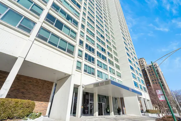 1700 E 56th Street #2710, Chicago, IL 60637
