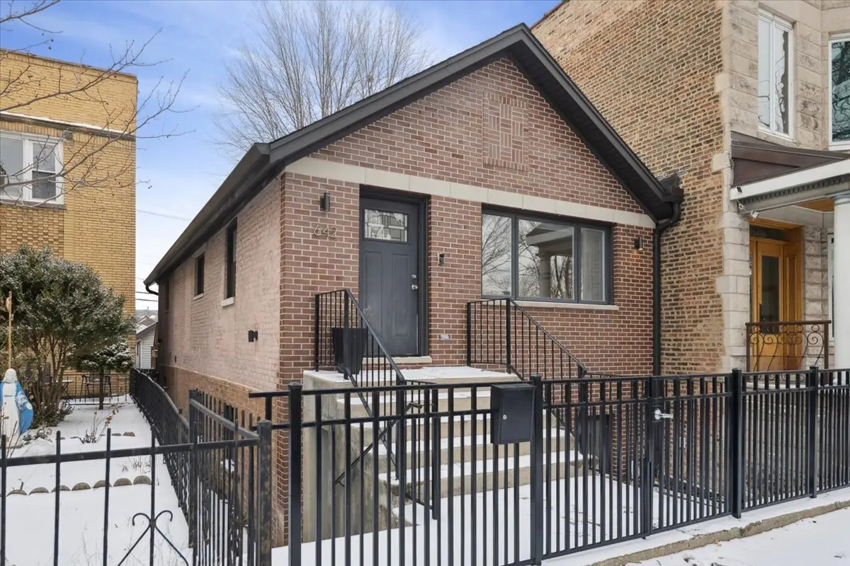 642 W 35th Street, Chicago, IL 60616 - Image #1