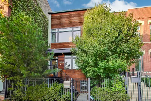 Address Withheld By Seller, Chicago, IL 60622