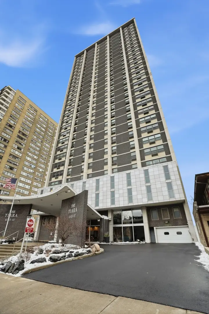 6147 N Sheridan Road #18B, Chicago, IL 60660 - Image #2