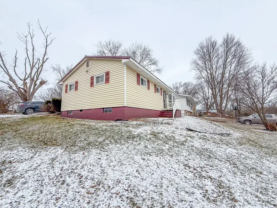 1516 Elisha Street, Danville, IL 61832 - Image #2