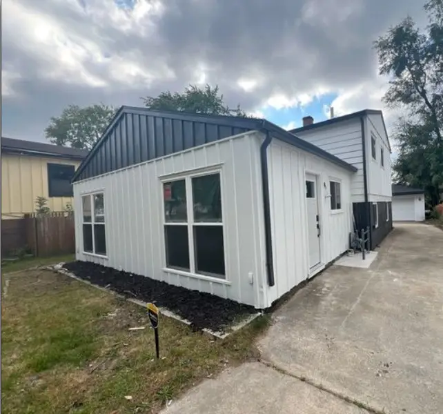 290 Merrill Avenue, Calumet City, IL 60409 - Image #1