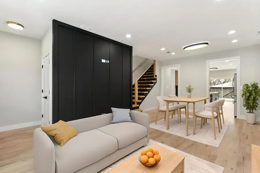 6624 S Champlain Avenue, Chicago, IL 60637 - Image #3