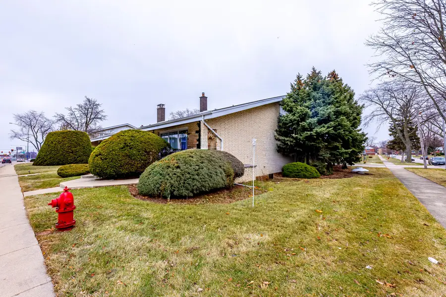 1245 S Mannheim Road, Westchester, IL 60154 - Image #3