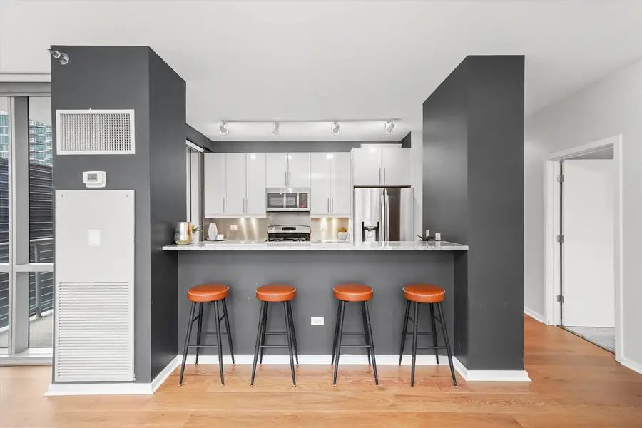 125 S Green Street #806A, Chicago, IL 60607 - Image #2