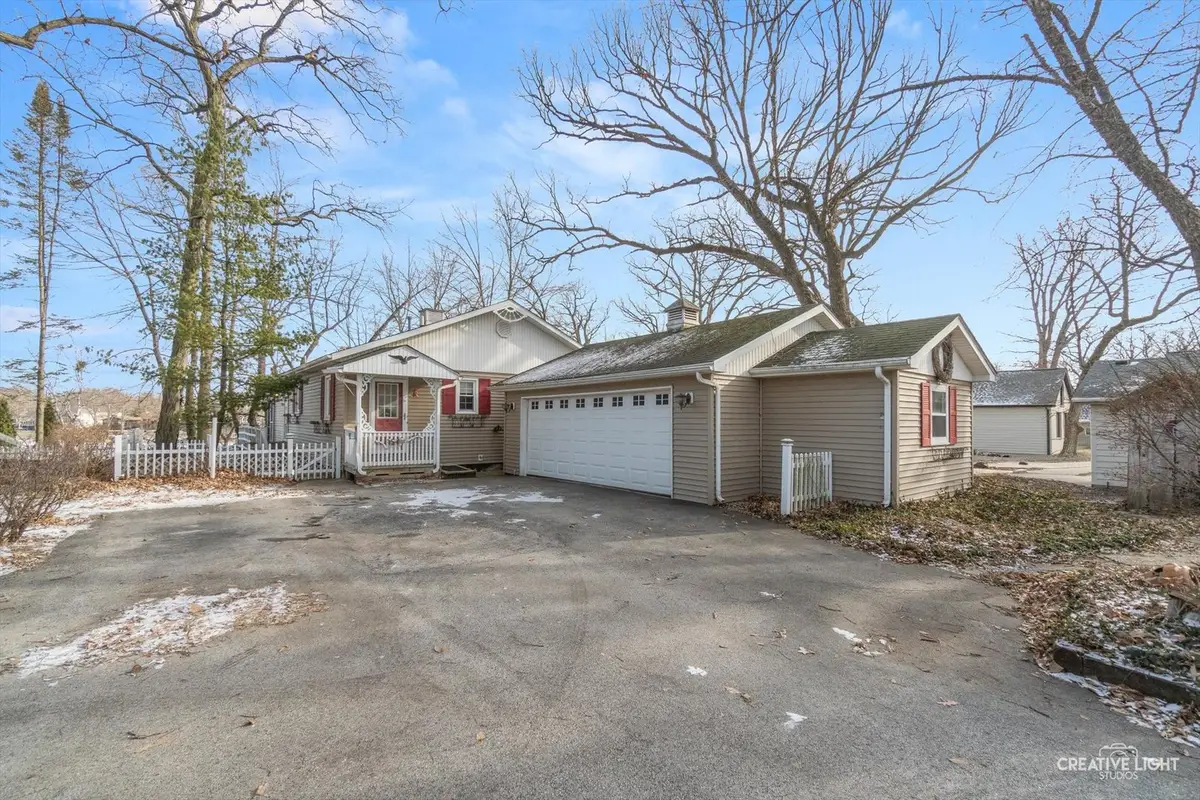 437 Holiday Drive, Somonauk, IL 60552 - Image #1