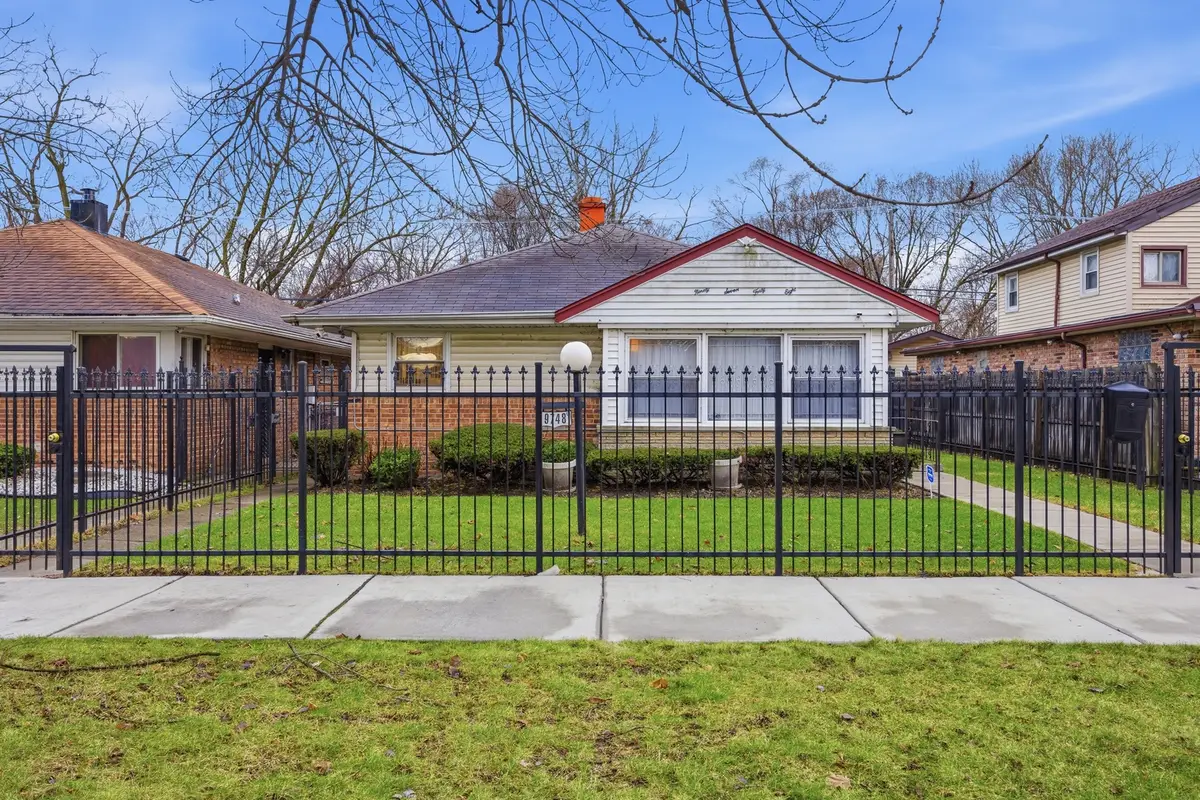 9748 S Van Vlissingen Road, Chicago, IL 60617 - #1