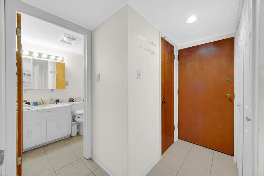 940 Holbrook Road #6A, Homewood, IL 60430 - Image #2