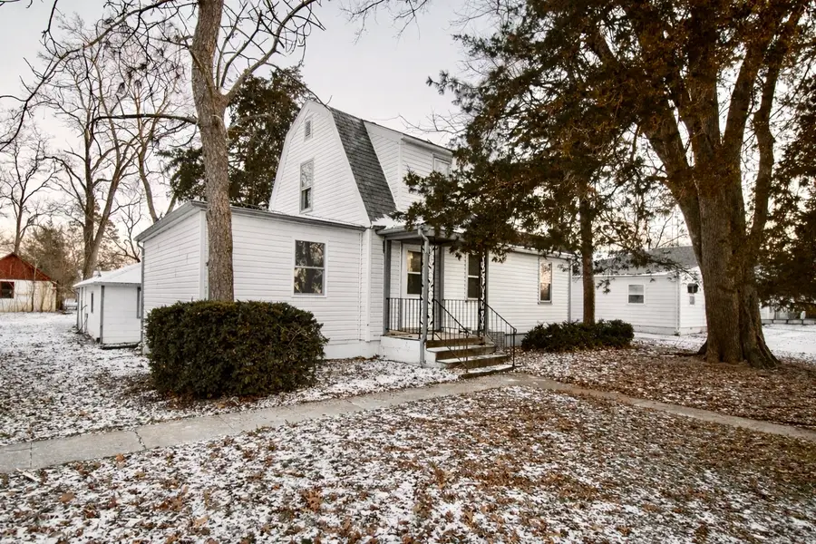 7913 S Oak Street, Dixon, IL 61021 - Image #3