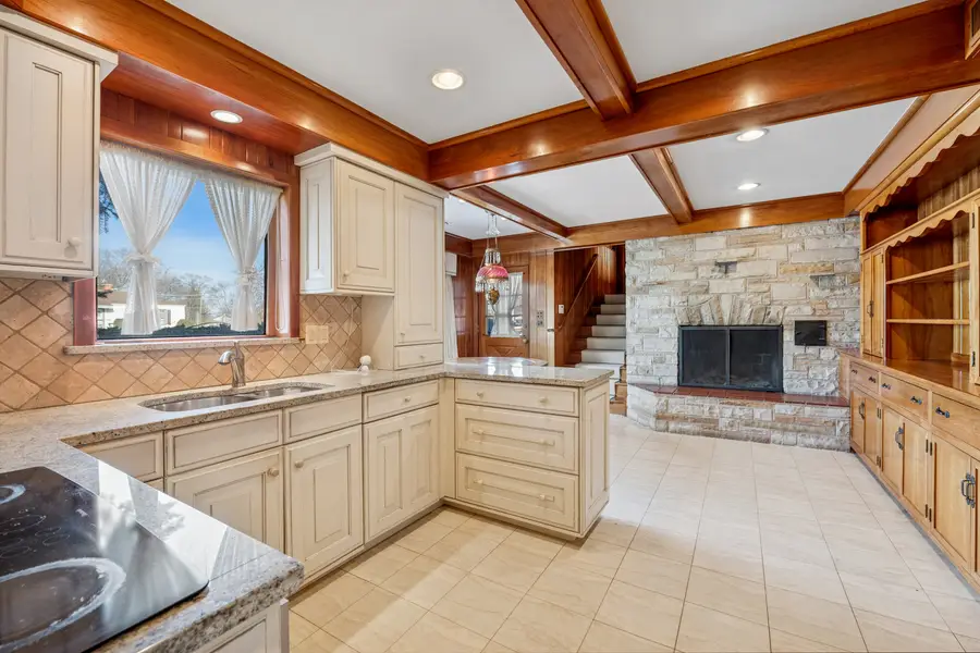 787 E Golf Road, Des Plaines, IL 60016 - #2