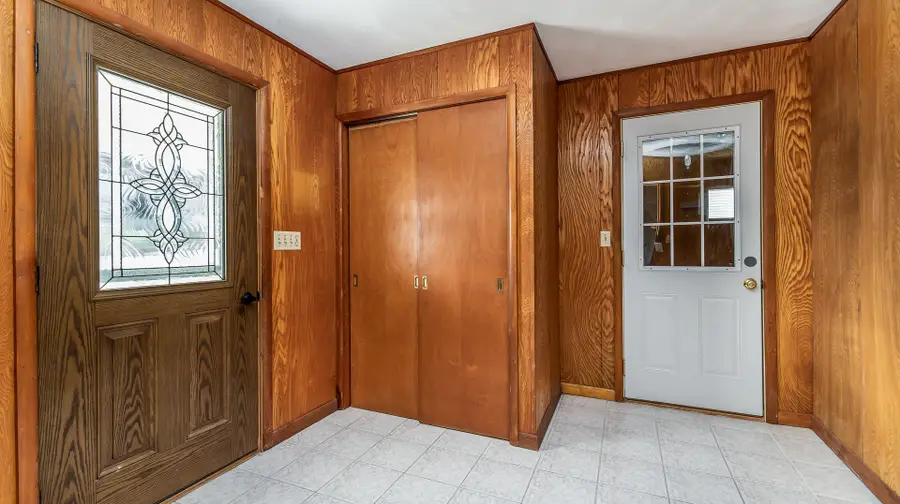 415 W Columbia Avenue, Stockton, IL 61085 - Image #2