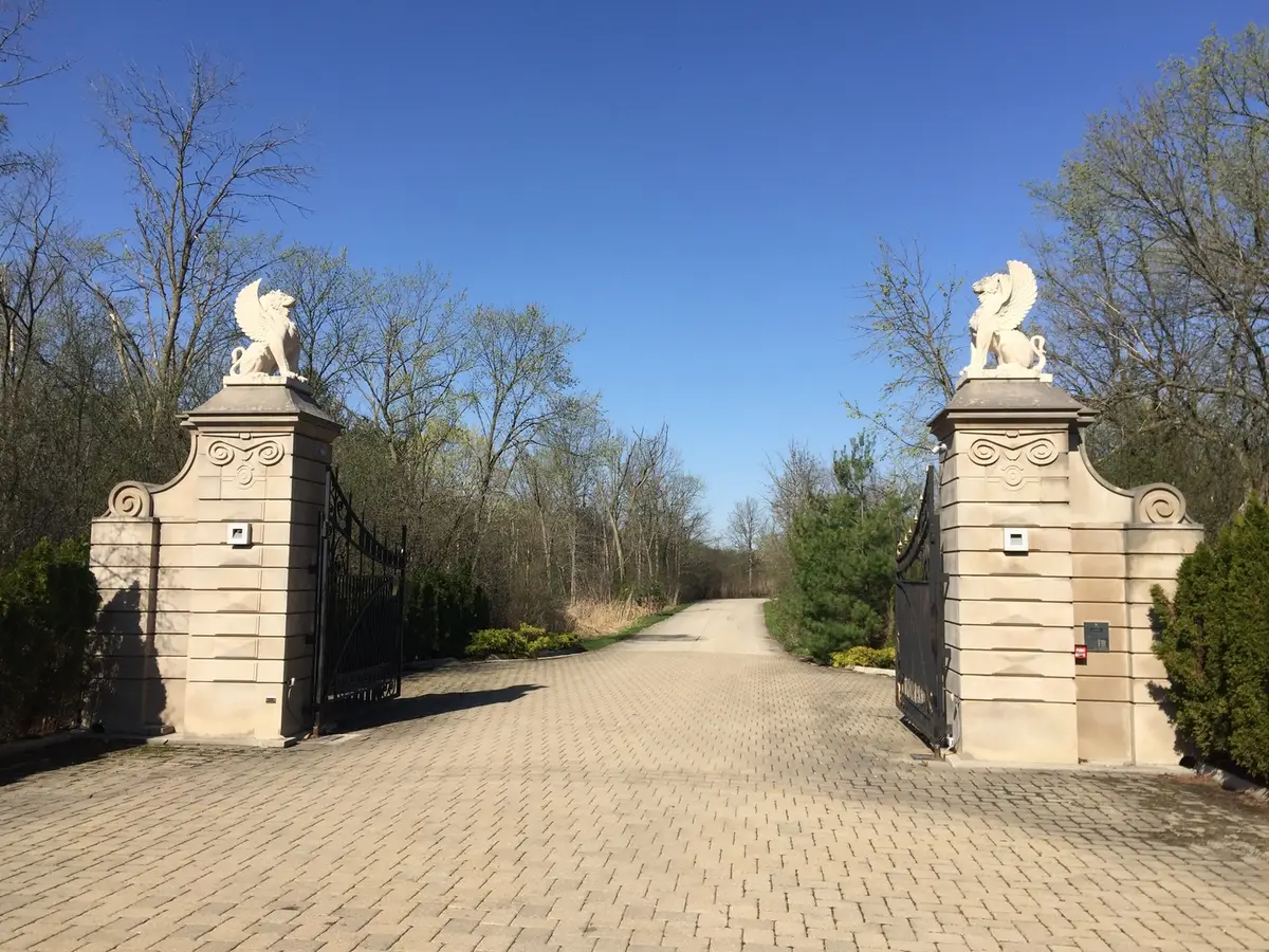 2 Alexandra Drive, Mettawa, IL 60048 - #1