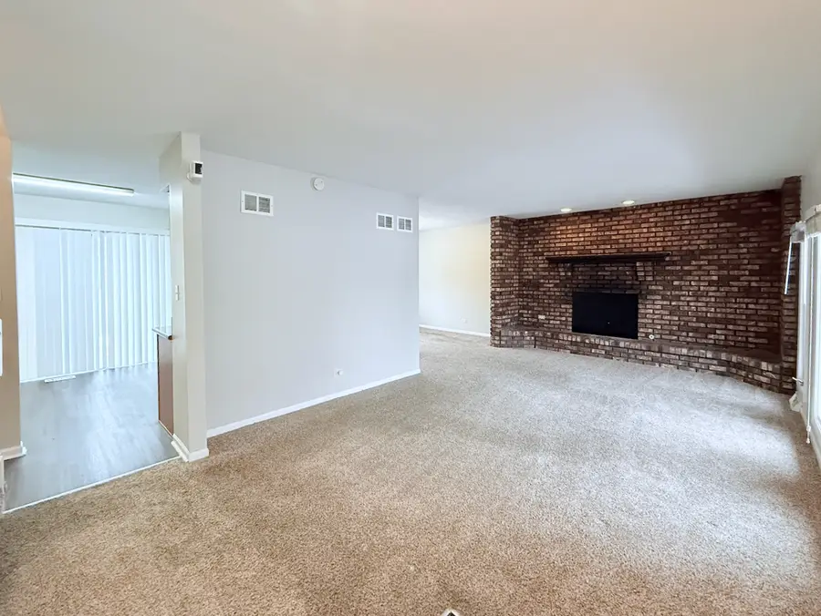 15613 Calumet Drive, South Holland, IL 60473 - Image #3