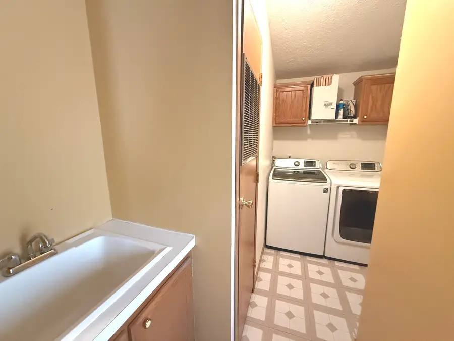 93 Petunia Circle, Matteson, IL 60443 - Image #3