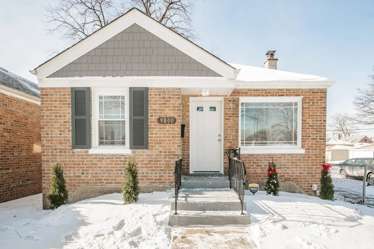 9800 S Drexel Avenue, Chicago, IL 60628 - Image #1