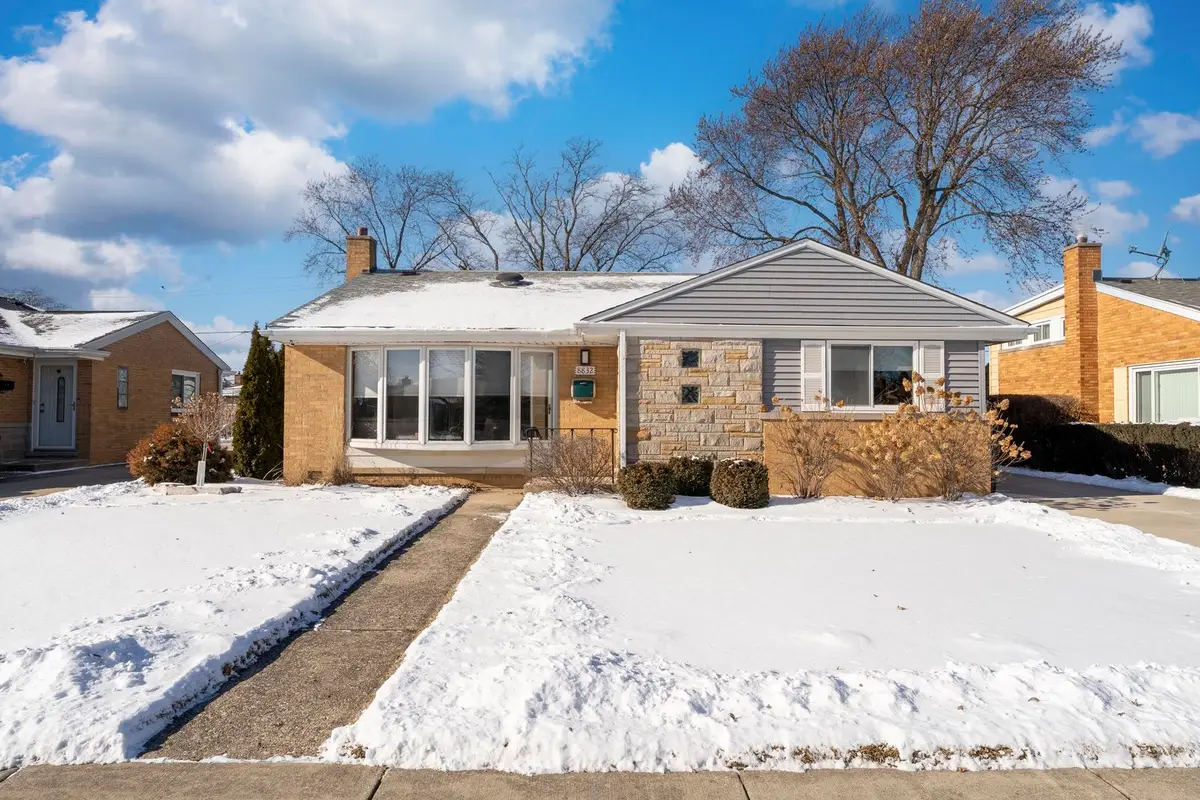 8832 Osceola Avenue, Morton Grove, IL 60053 - Image #1