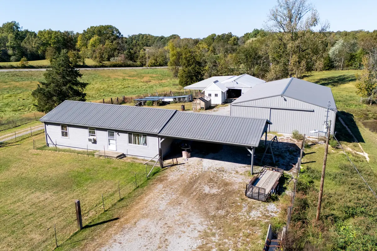 104 E Boundary Road, Creal Springs, IL 62922 - Image #1