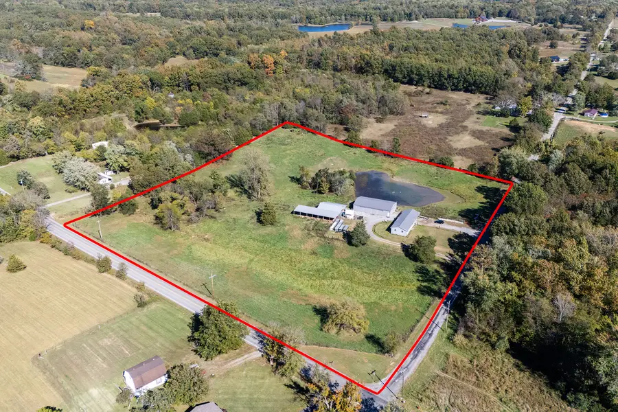 104 E Boundary Road, Creal Springs, IL 62922 - Image #2