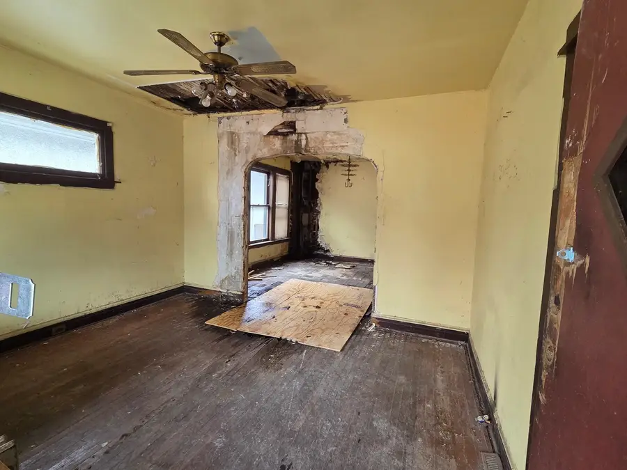 Address Withheld By Seller, Chicago, IL 60628 - Image #3