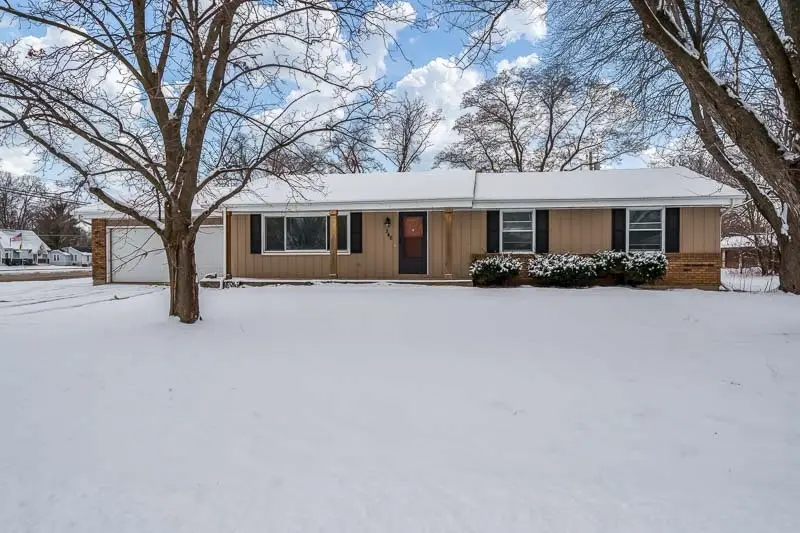 346 Whittemore Drive, South Beloit, IL 61080 - Image #2
