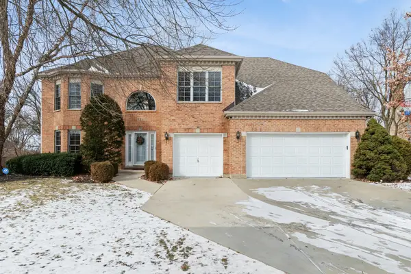 723 Mesa Drive, Naperville, IL 60565