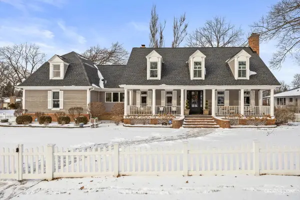 607 E Prairie Avenue, Wheaton, IL 60187