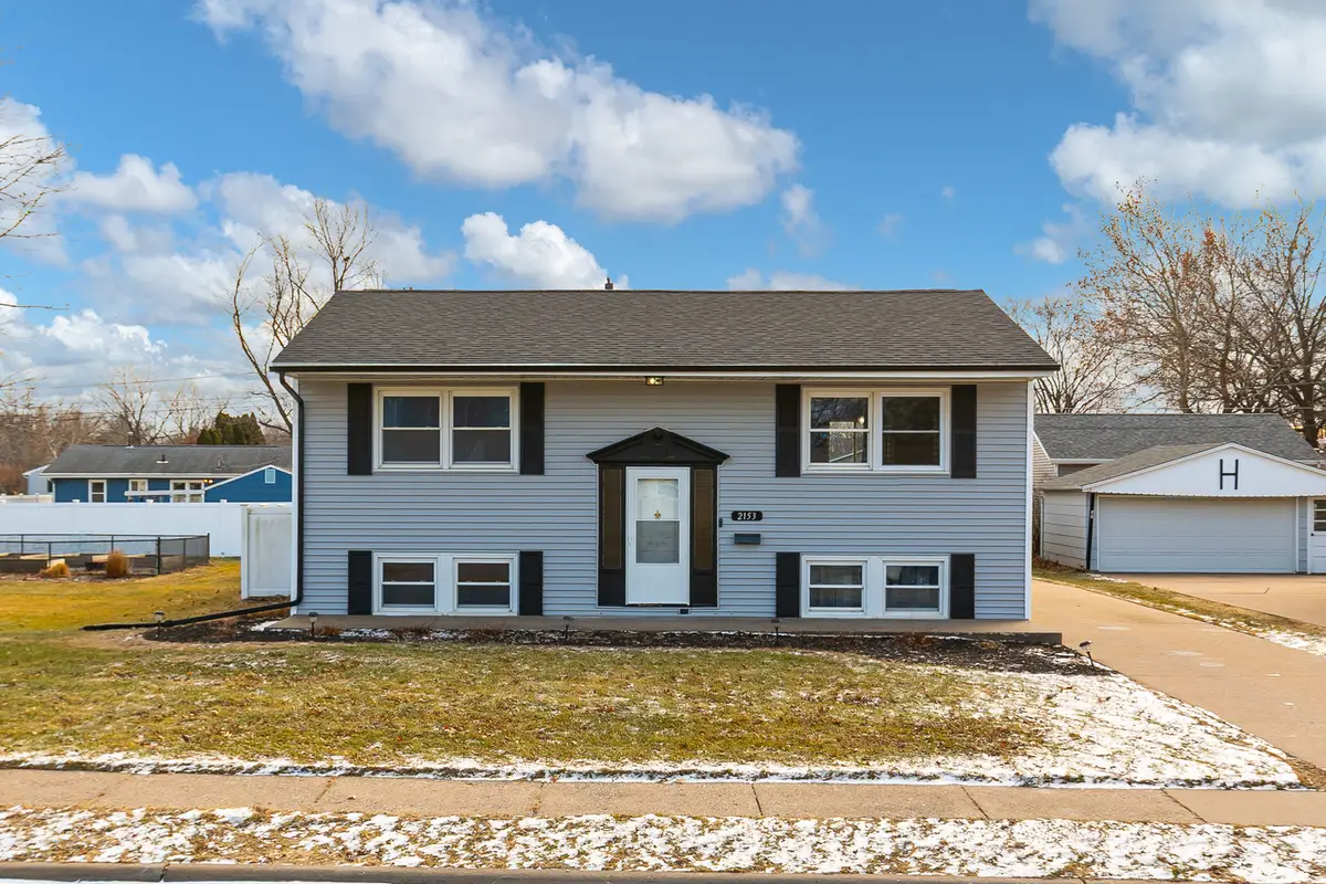 2153 W 35th Street, Davenport, IA 52806 - #1