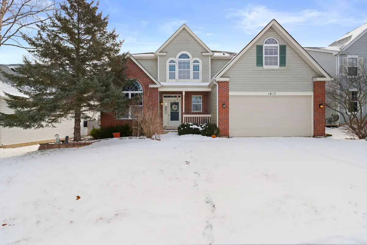 1917 W River Oaks Drive, Round Lake, IL 60073 - #1