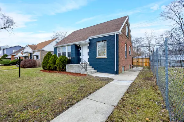 8508 S Wallace Street, Chicago, IL 60620