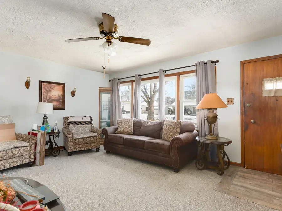 8736 S 51st Avenue, Oak Lawn, IL 60453 - Image #3