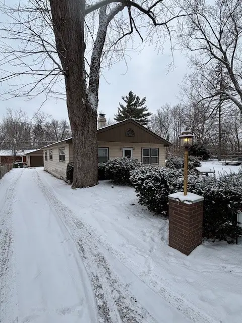 25022 W Catherine Avenue, Antioch, IL 60002 - Image #2