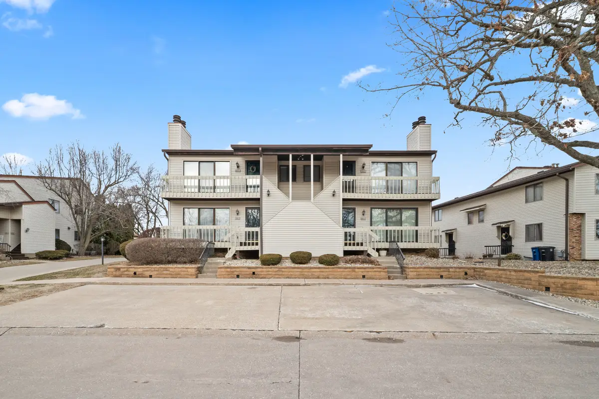 5811 36th Avenue Court, Moline, IL 61565 - Image #1